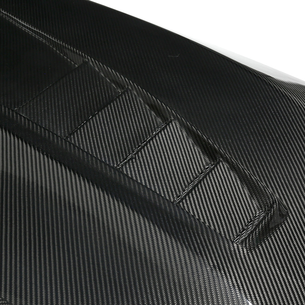 BMW M5 Dry Carbon Hood V Style