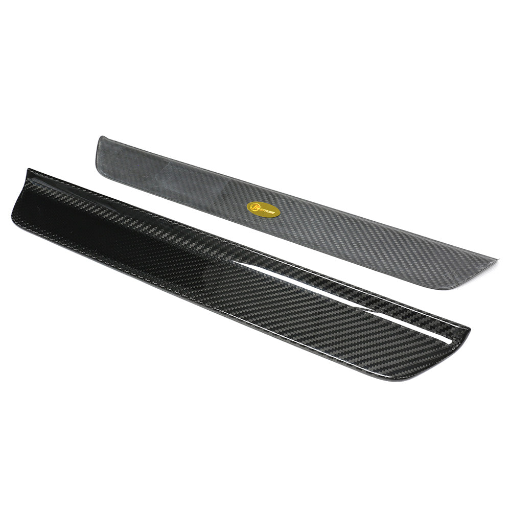 Tesla MODEL Y Juniper Dry Carbon Front Door Sill Cover